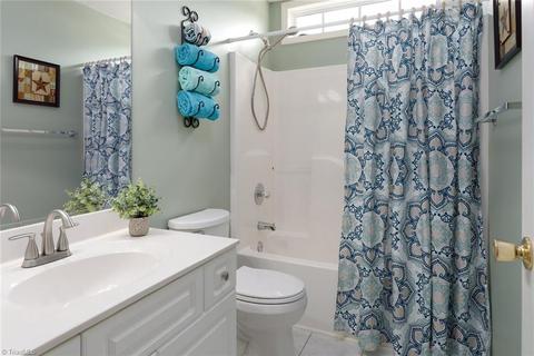 401 Wyndham Ave, High Point, NC 27265 photo 17