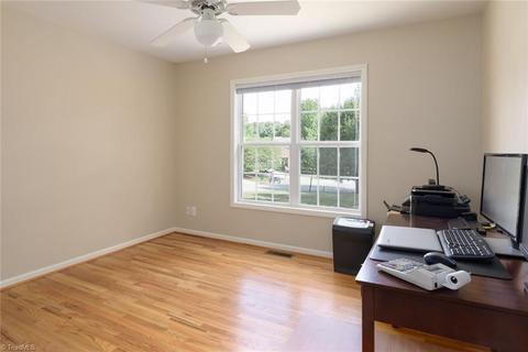 401 Wyndham Ave, High Point, NC 27265 photo 16