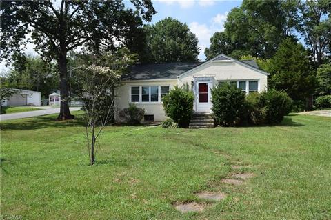 406 Sunset Dr, High Point, NC 27262 photo 10