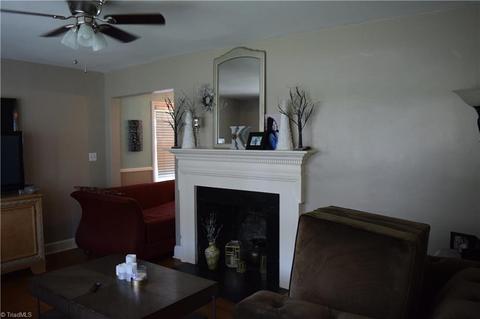 406 Sunset Dr, High Point, NC 27262 photo 7