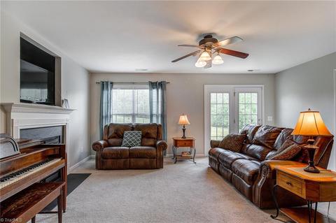 6048 Evans Mill Rd, High Point, NC 27265 photo 8