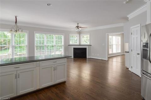 2108 Setliff Dr, High Point, NC 27265 photo 9