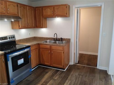 209 Windley St, High Point, NC 27260 photo 11