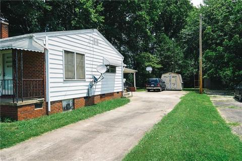 807 Arch St, High Point, NC 27260 photo 4