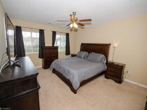1824 Chatfield Dr, High Point, NC 27260 photo 15