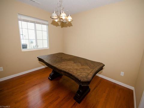 1824 Chatfield Dr, High Point, NC 27260 photo 4