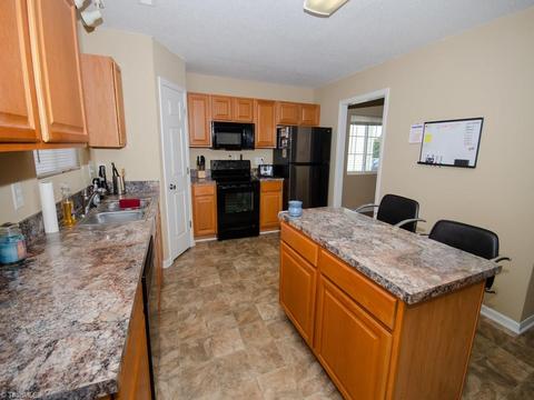 1824 Chatfield Dr, High Point, NC 27260 photo 6