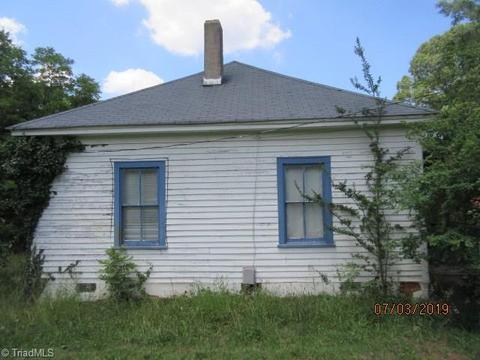 325 4th St, High Point, NC 27260 photo 4