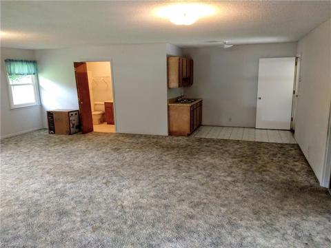 1123 E Springfield Rd, High Point, NC 27263 photo 19