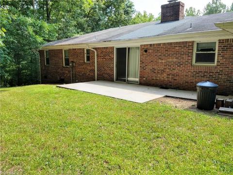 1123 E Springfield Rd, High Point, NC 27263 photo 23