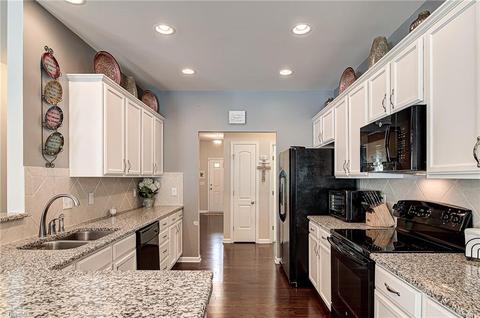 606 Forage Dr, High Point, NC 27265 photo 9