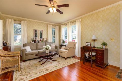 514 Dodson Mill Rd, Pilot Mountain, NC 27041 photo 3