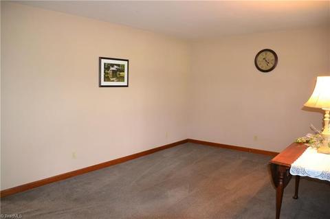 502 Old Mill Rd, High Point, NC 27265 photo 4