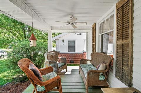 503 Sunset Dr, High Point, NC 27262 photo 2