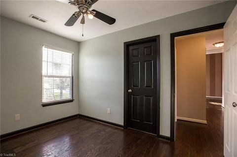 2464 Aston Ct, High Point, NC 27265 photo 20