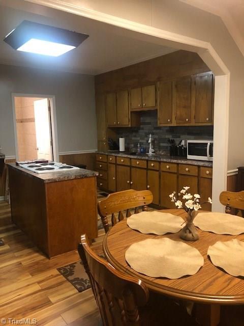 201 Tinker Dam Ave, Dobson, NC 27017 photo 9