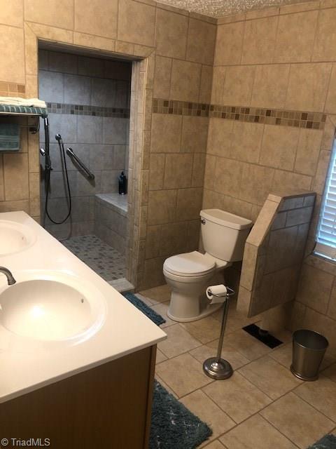 201 Tinker Dam Ave, Dobson, NC 27017 photo 4
