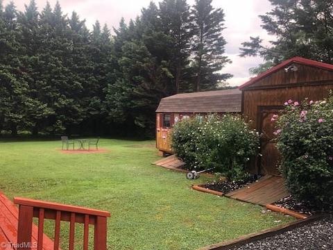 201 Tinker Dam Ave, Dobson, NC 27017 photo 12