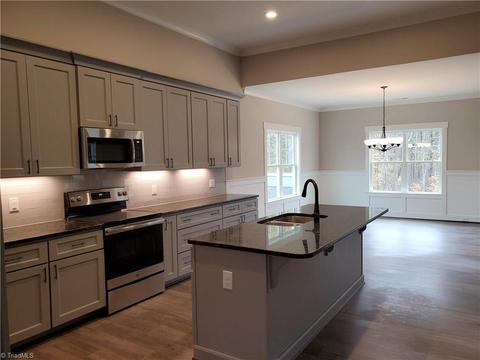 6582 Bellawood Dr, Trinity, NC 27370 photo 2