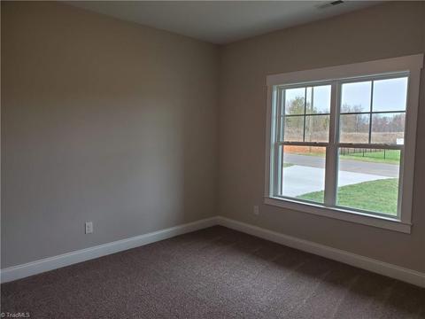 6582 Bellawood Dr, Trinity, NC 27370 photo 11