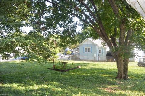 327 S 4th Ave, Mayodan, NC 27027 photo 26