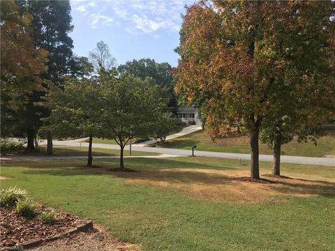 3410 Hillside Dr, High Point, NC 27265 photo 23