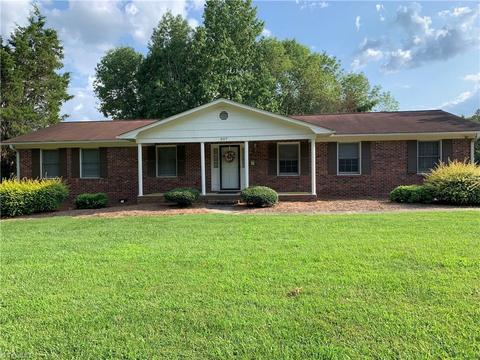 307 Unity St, Thomasville, NC 27360 photo 1