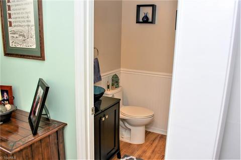 1405 Spring Tree Ct, High Point, NC 27265 photo 18