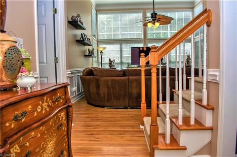 1405 Spring Tree Ct, High Point, NC 27265 photo 4
