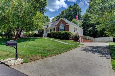 183 High Meadows Rd, Advance, NC 27006 photo 2