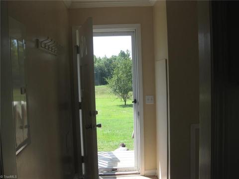 1208 Foxfire Rd, Asheboro, NC 27205 photo 16