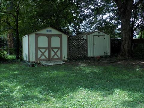 702 Summit Rd, High Point, NC 27265 photo 25