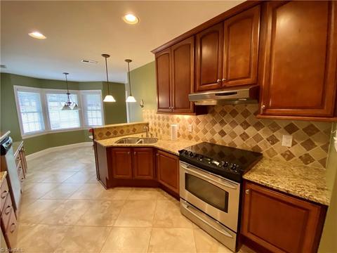 8 Paddock Ln, Thomasville, NC 27360 photo 7