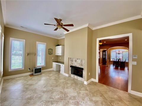 8 Paddock Ln, Thomasville, NC 27360 photo 20