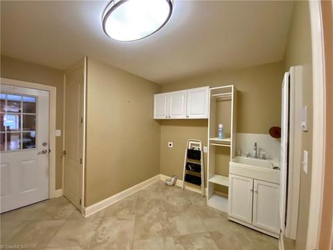 8 Paddock Ln, Thomasville, NC 27360 photo 26