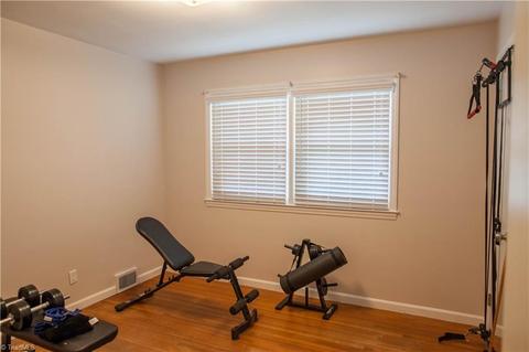 813 Oakview Rd, High Point, NC 27265 photo 13
