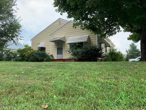 325 Greer Ave, High Point, NC 27260 photo 3