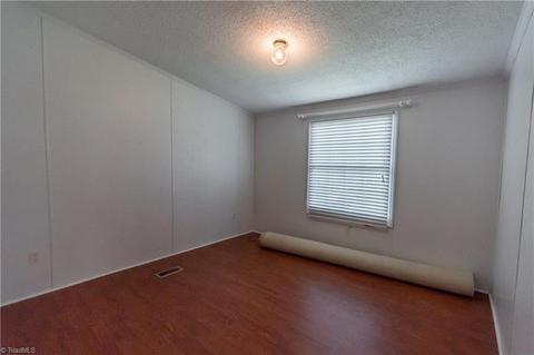 282 Beck Ln, Pilot Mountain, NC 27041 photo 15