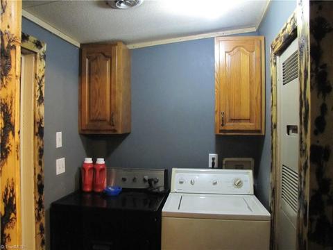 209 River Siloam Rd, Dobson, NC 27017 photo 10