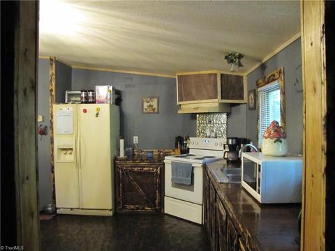 209 River Siloam Rd, Dobson, NC 27017 photo 7