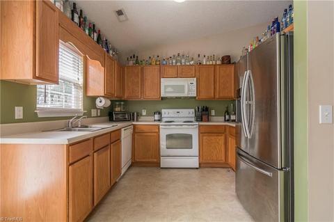 2850 Waterstone Loop, High Point, NC 27265 photo 2