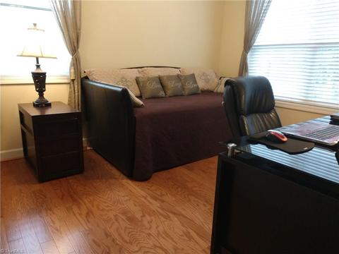 4525 Treebark Ln, High Point, NC 27265 photo 22