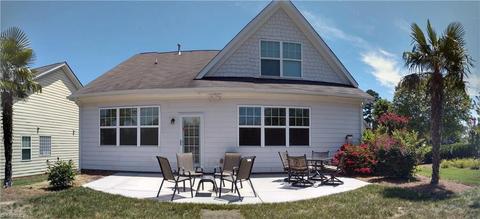 4525 Treebark Ln, High Point, NC 27265 photo 2