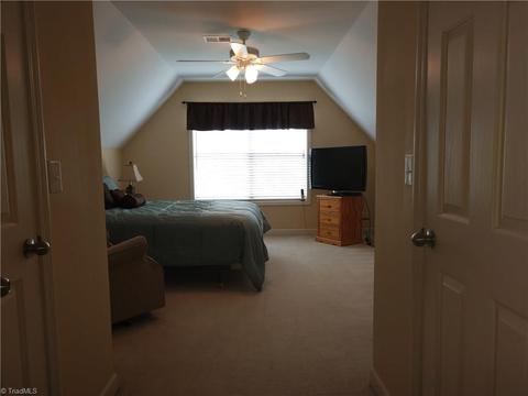 4525 Treebark Ln, High Point, NC 27265 photo 24