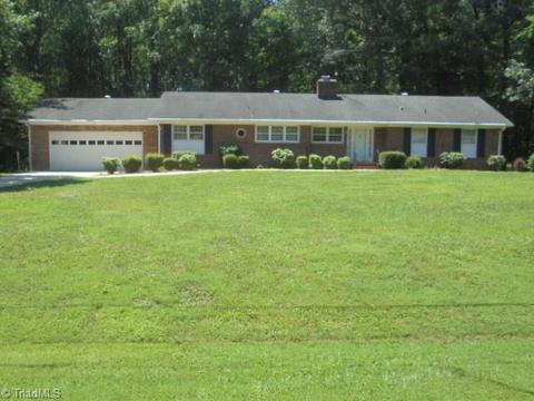 8907 Royclift Rd, Colfax, NC 27235 photo 1