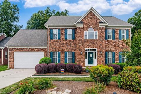 3012 Maple Branch Dr, High Point, NC 27265 photo 1