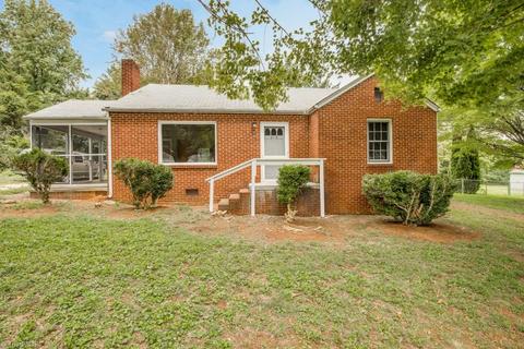 215 Model Farm Rd, High Point, NC 27263 photo 1