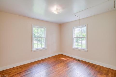 215 Model Farm Rd, High Point, NC 27263 photo 17