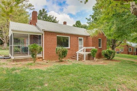 215 Model Farm Rd, High Point, NC 27263 photo 3