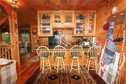 1348 Bobcat Mountain Rd, Purlear, NC 28665 photo 14
